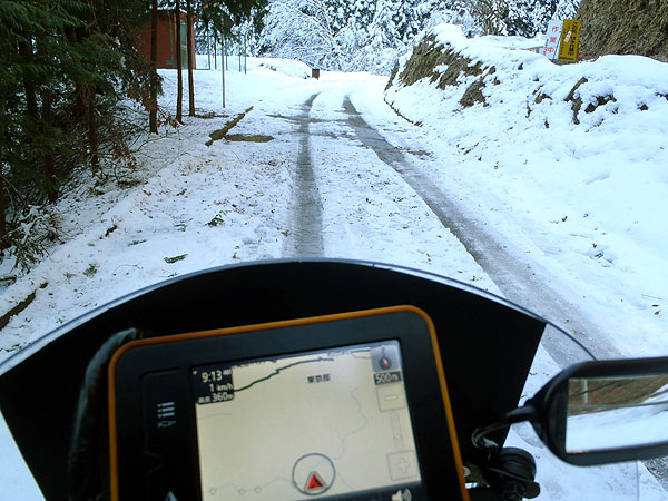 和田峠を目指して
